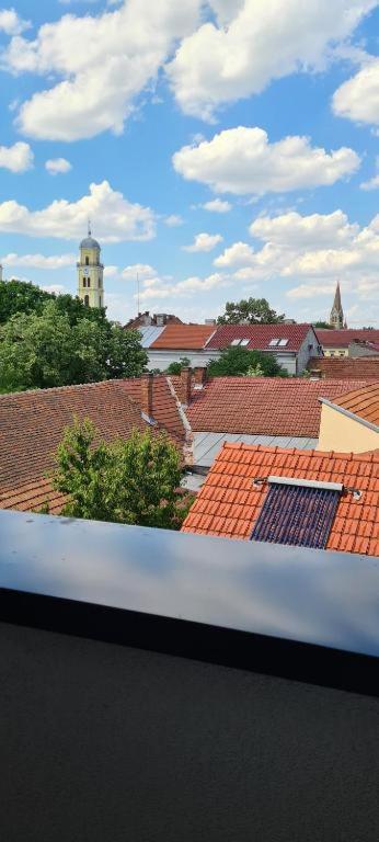Charlotte Residence - 2 Bedrooms Apartment Oradea Chambre photo