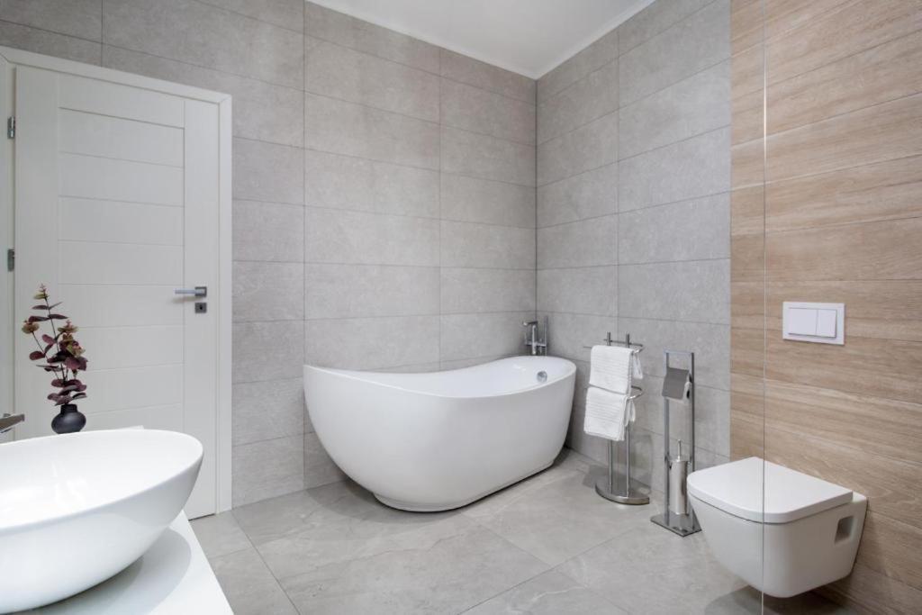 Charlotte Residence - 2 Bedrooms Apartment Oradea Chambre photo